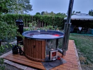 Vedfyring badestamp med bobler – TimberIN Rojal (1)